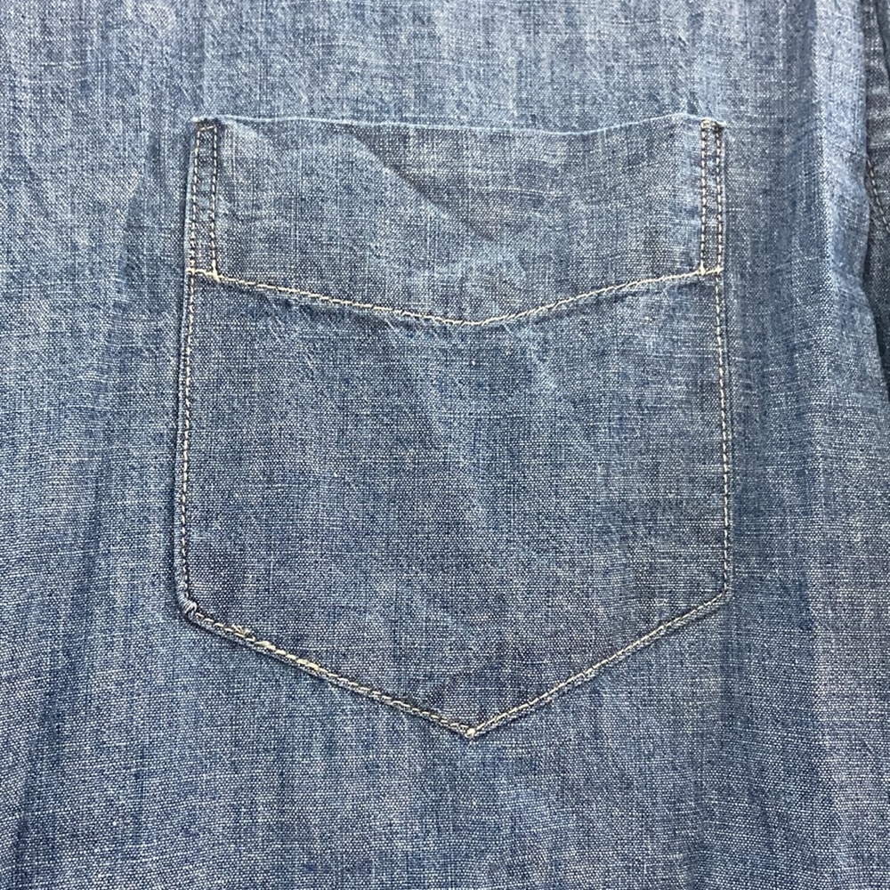 Mens button down - Picture 3 of 5